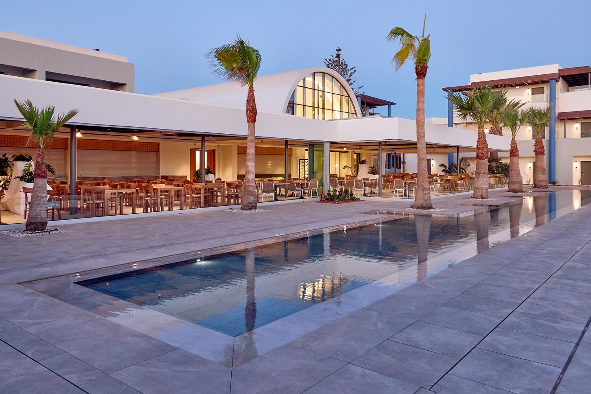Paralos Kosta Alimia Hotel 5*