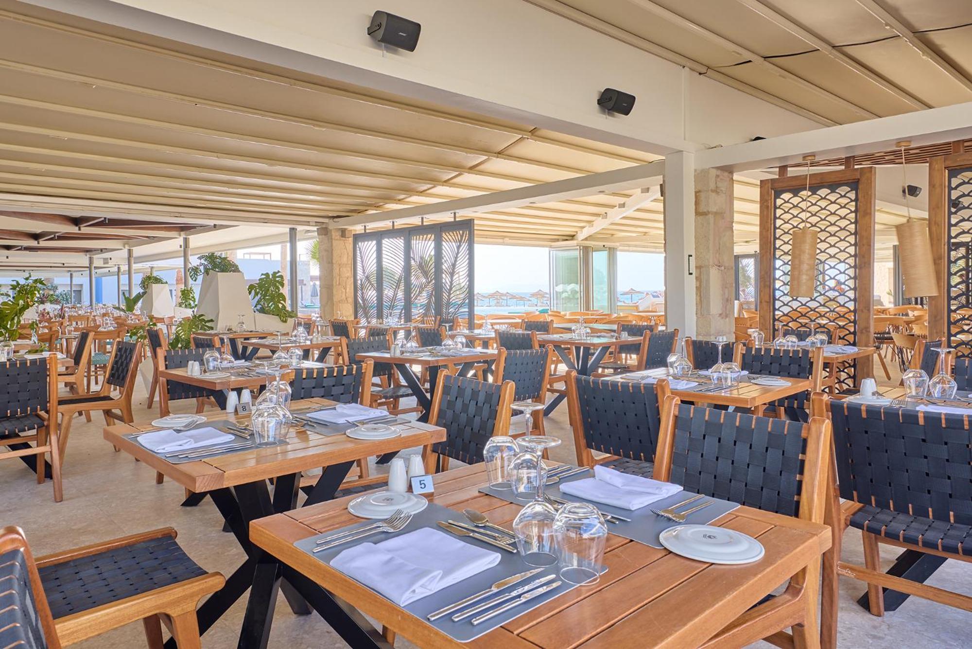 Paralos Kosta Alimia Hotel Hersonissos (Crete)