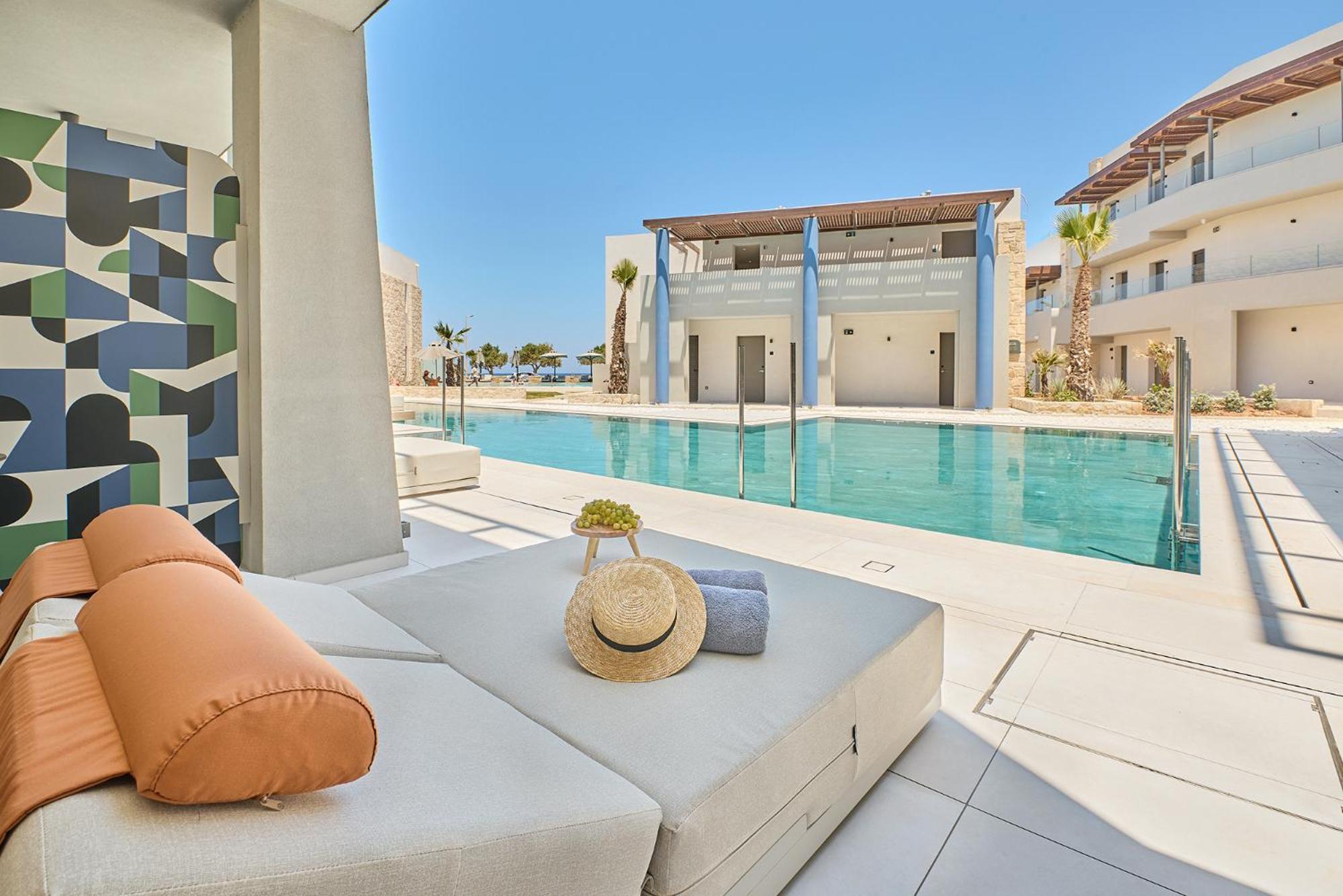 Hotel Paralos Kosta Alimia Hersonissos (Crete)