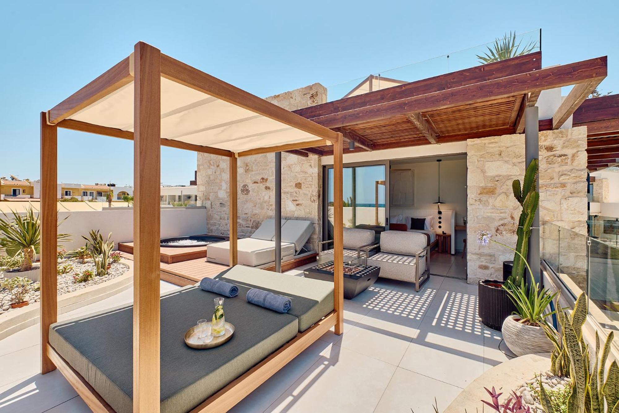 Paralos Kosta Alimia Hotel 5*