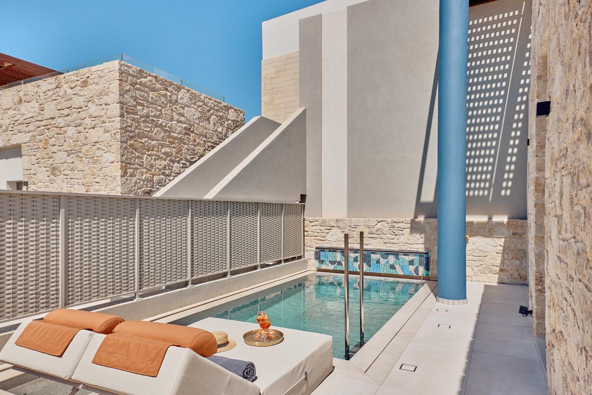 Hotel Paralos Kosta Alimia Hersonissos (Crete)