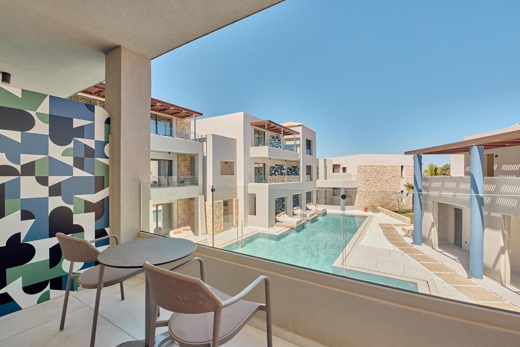 Paralos Kosta Alimia Hotel Hersonissos (Crete)