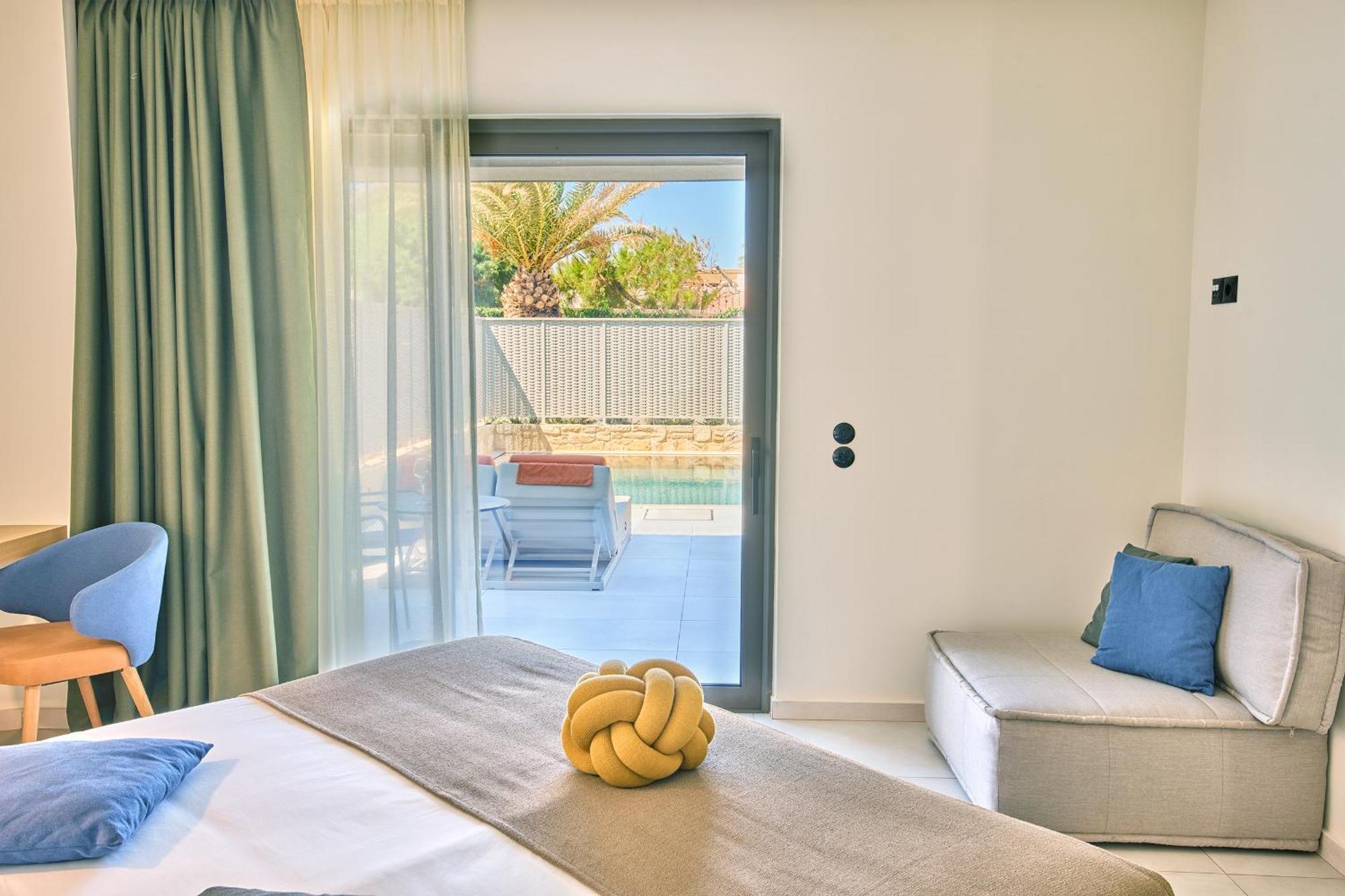 Paralos Kosta Alimia 5* Hersonissos (Crete)
